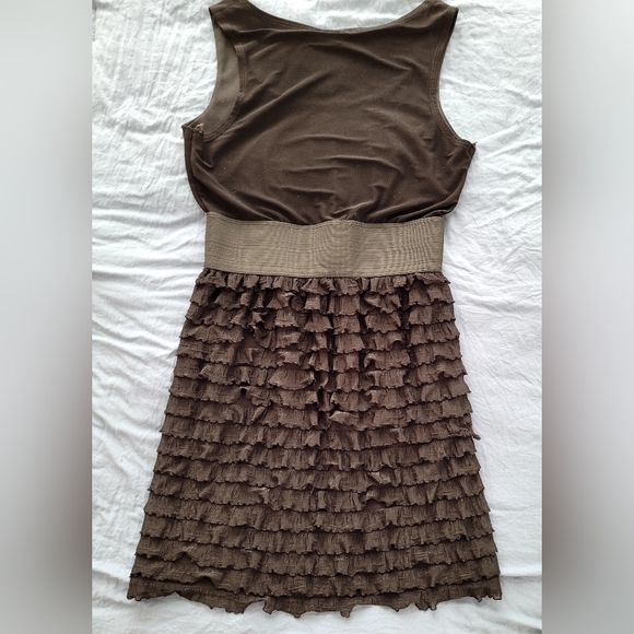 Cute Taboo Brand Black Dress with Ruffled Skirt. Sz 8 - Picture 10 of 13